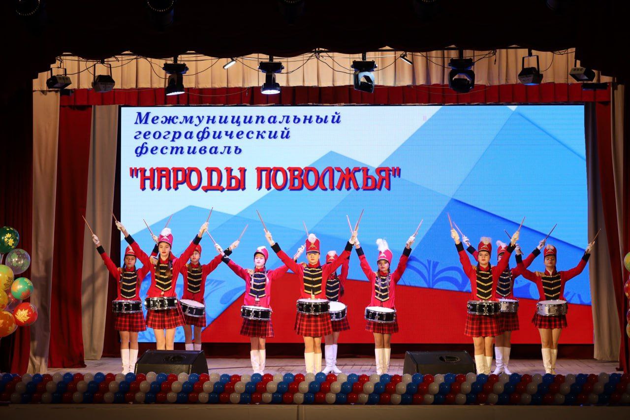 Народы Поволжья представили свои культуры на фестивале в Пугачеве